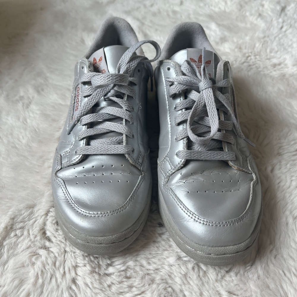 W9 silver / metallic and copper adidas revival/ continental throwbacks